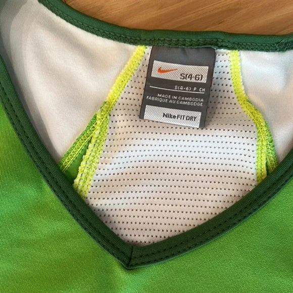 Like New Nike Tennis Outfit - Picture 2 of 9